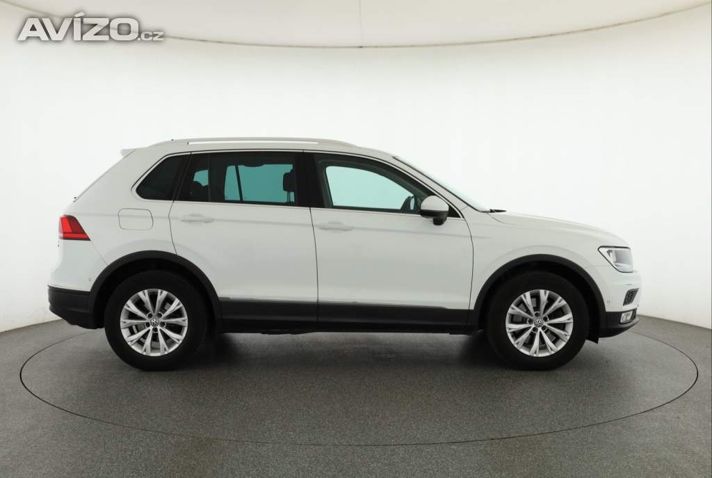 Foto inzerátu Volkswagen Tiguan 2.0 TSI