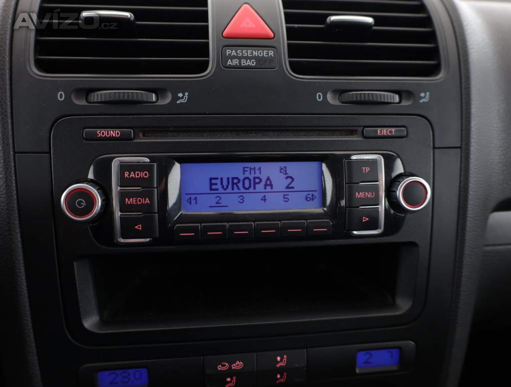 Foto inzerátu Volkswagen Golf 1.6