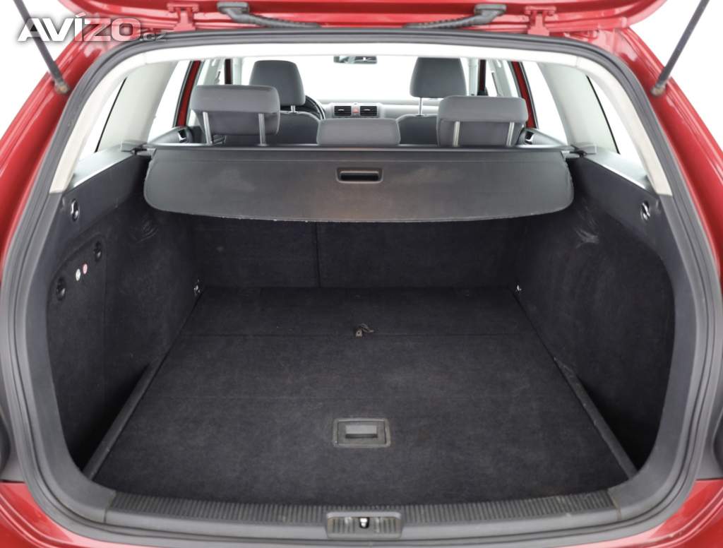 Foto inzerátu Volkswagen Golf 1.6