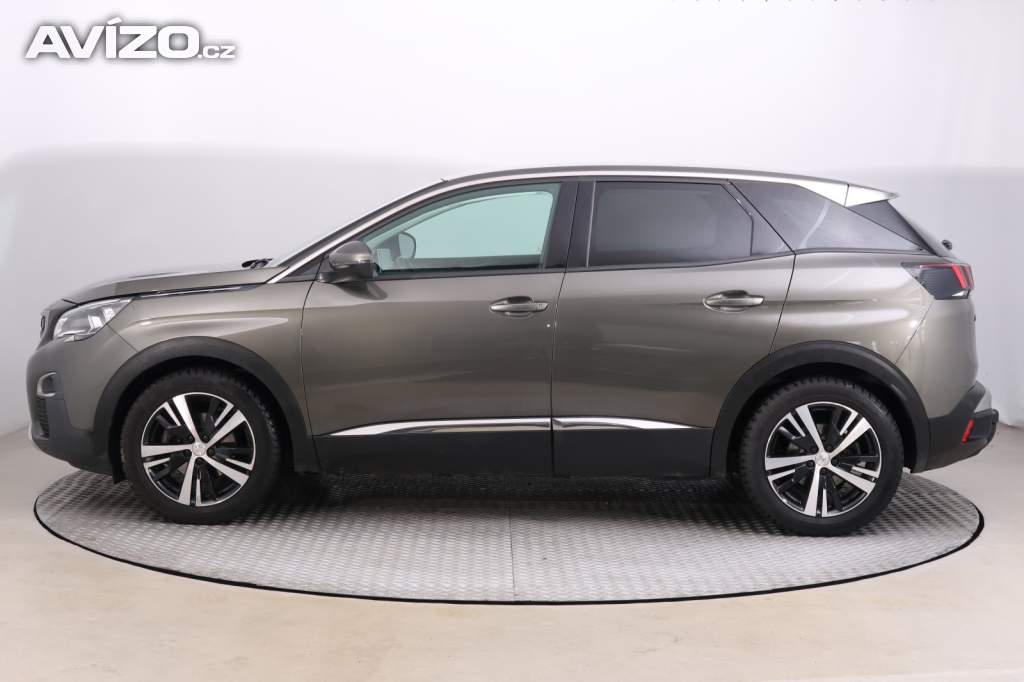 Foto inzerátu Peugeot 3008 1.2 PureTech