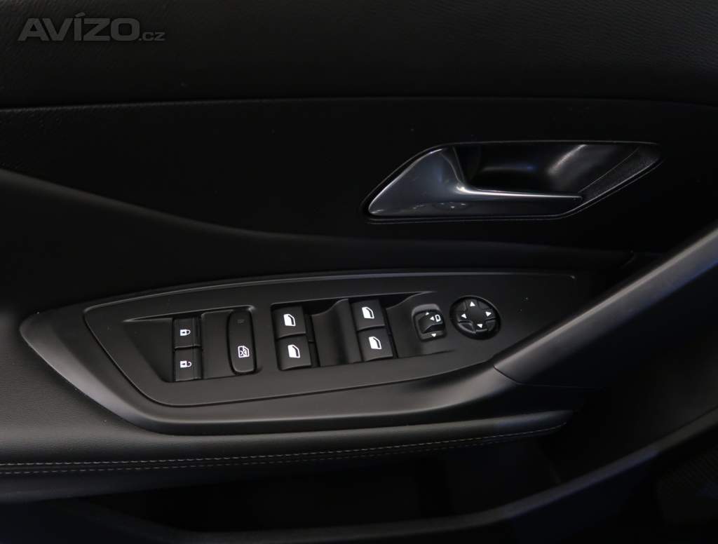 Foto inzerátu Peugeot 308 1.2 PureTech