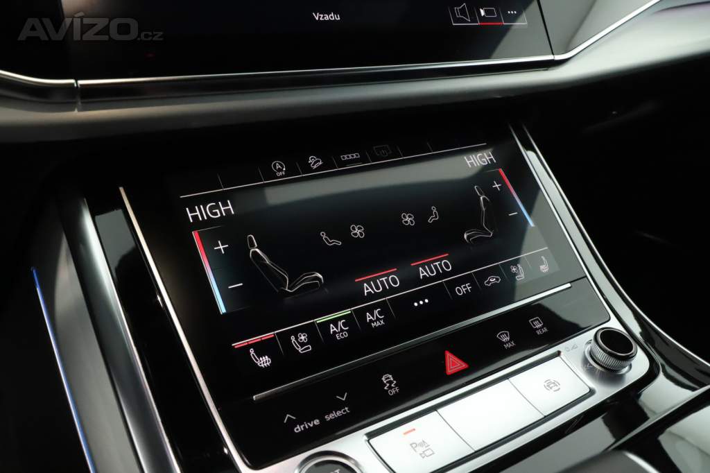 Foto inzerátu Audi Q7 50 TDI