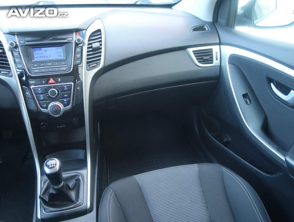 Foto inzerátu Hyundai i30 1.6 MPI