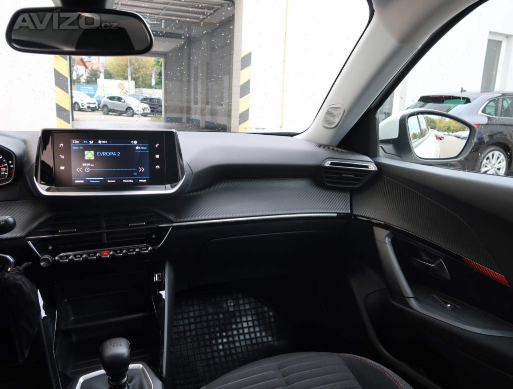 Foto inzerátu Peugeot 2008 1.2 PureTech