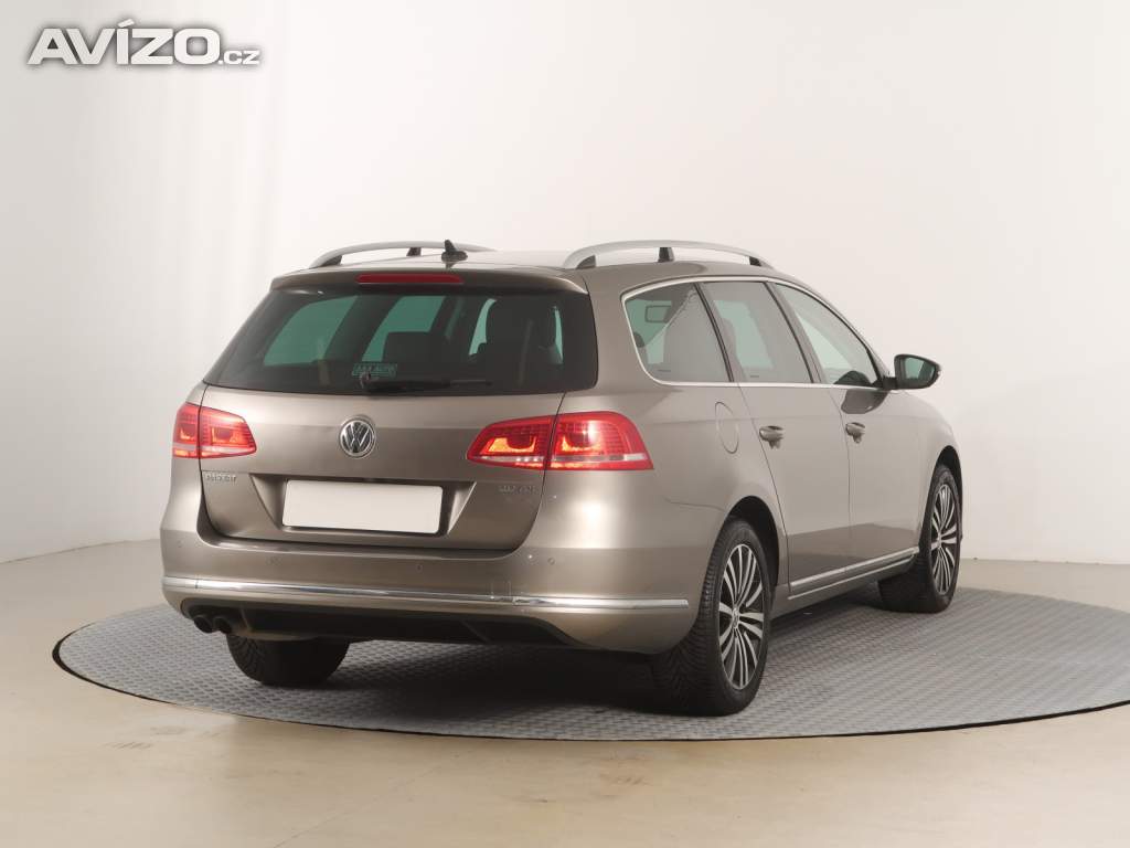Foto inzerátu Volkswagen Passat 2.0 TDI
