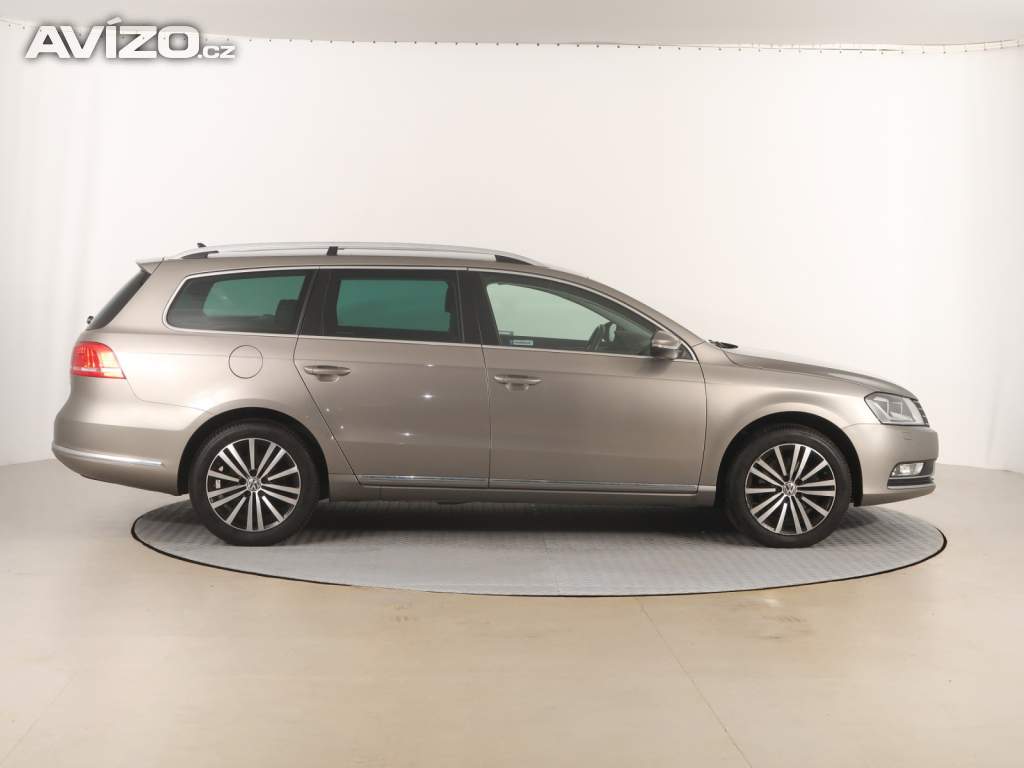 Foto inzerátu Volkswagen Passat 2.0 TDI
