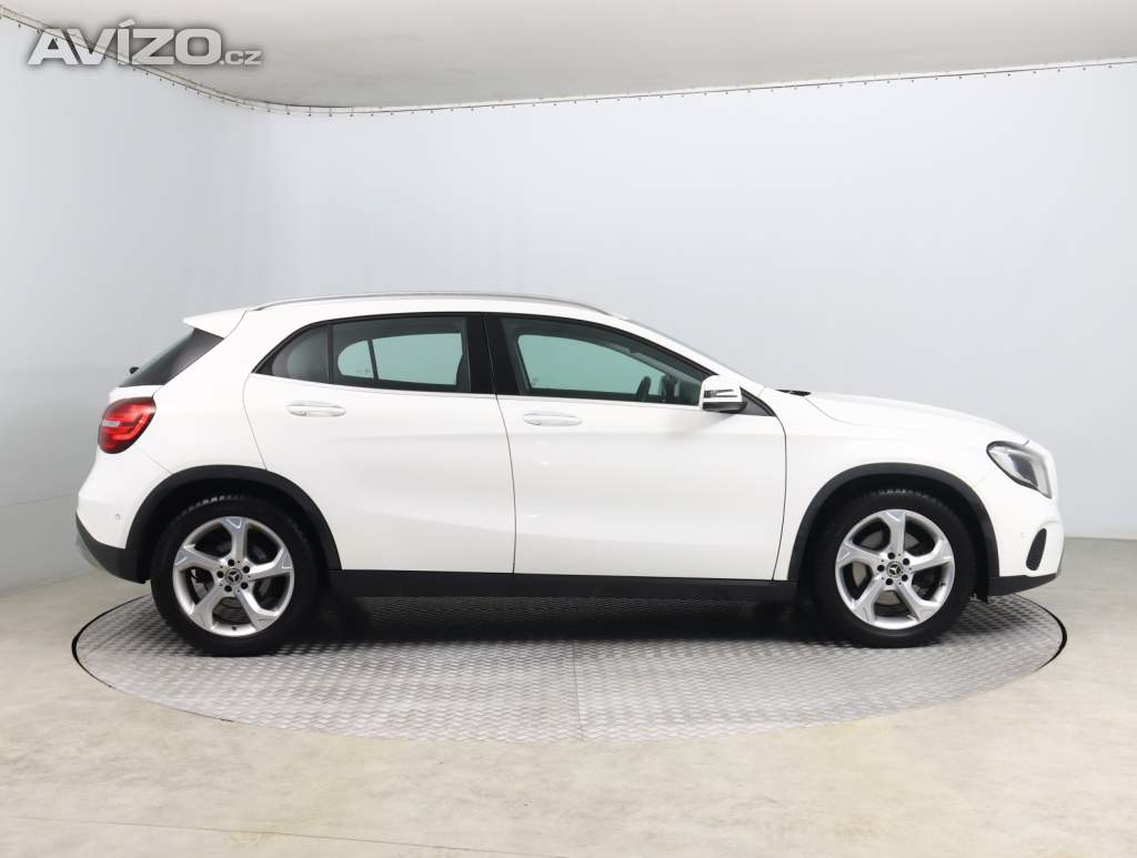 Foto inzerátu Mercedes-Benz GLA GLA 220 4MATIC
