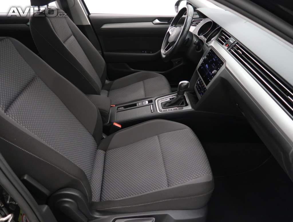 Foto inzerátu Volkswagen Passat 2.0 TDI