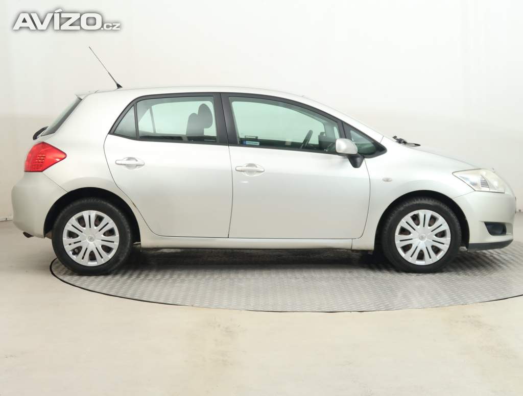Foto inzerátu Toyota Auris 1.6 Dual VVT-i