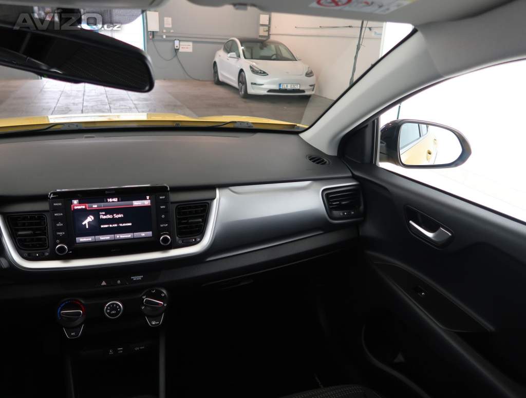 Foto inzerátu Kia Stonic 1.4 CVVT