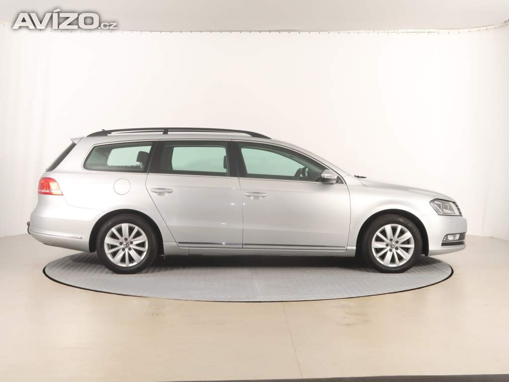 Foto inzerátu Volkswagen Passat 2.0 TDI