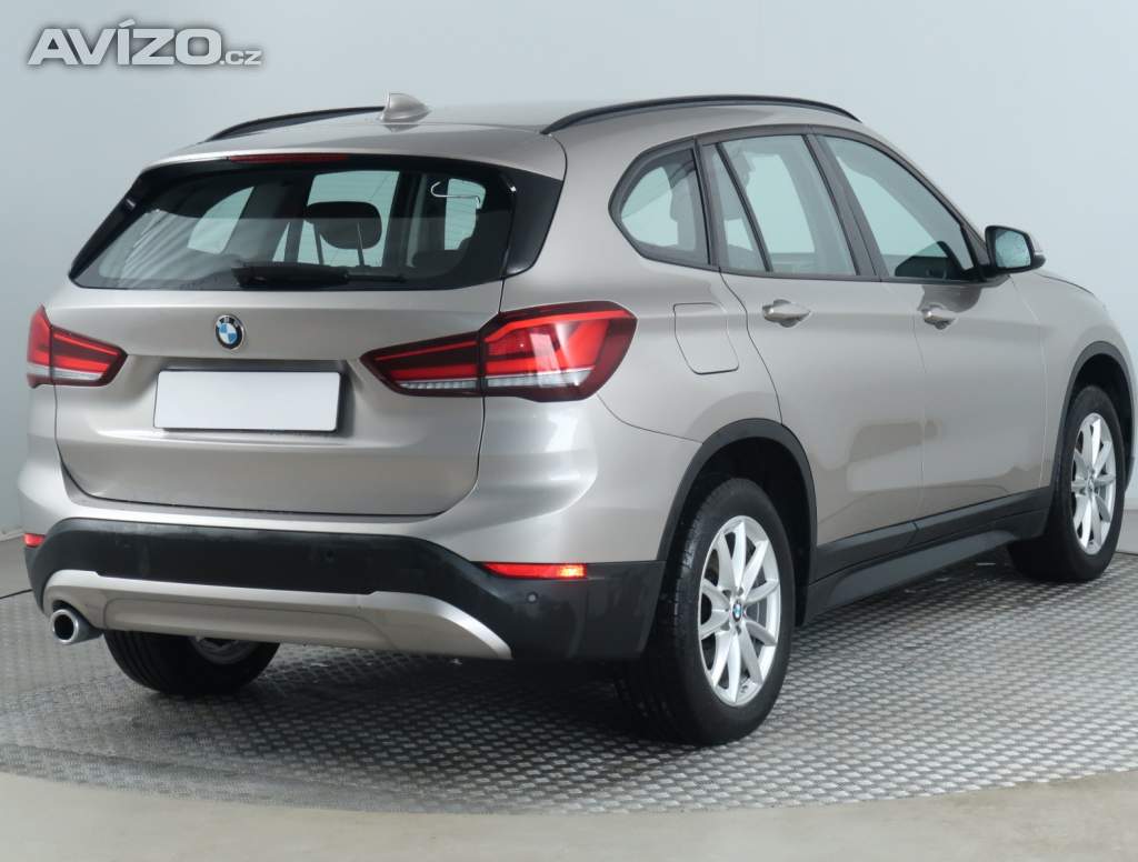 Foto inzerátu BMW X1 sDrive18i