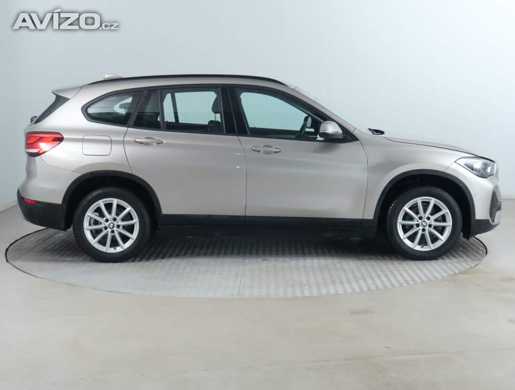 Foto inzerátu BMW X1 sDrive18i