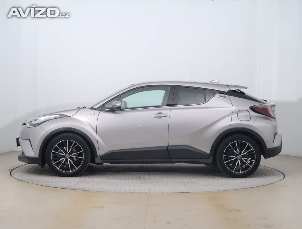 Foto inzerátu Toyota C-HR 1.8 Hybrid