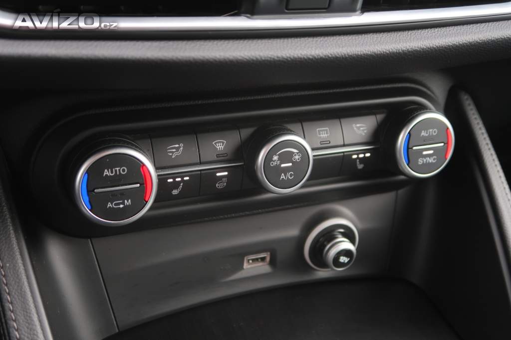 Foto inzerátu Alfa Romeo Stelvio 2.2 Diesel