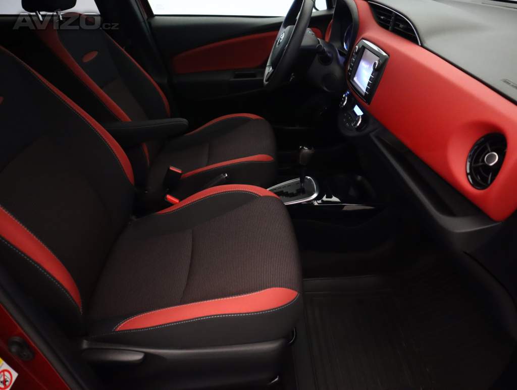 Foto inzerátu Toyota Yaris 1.5 Hybrid