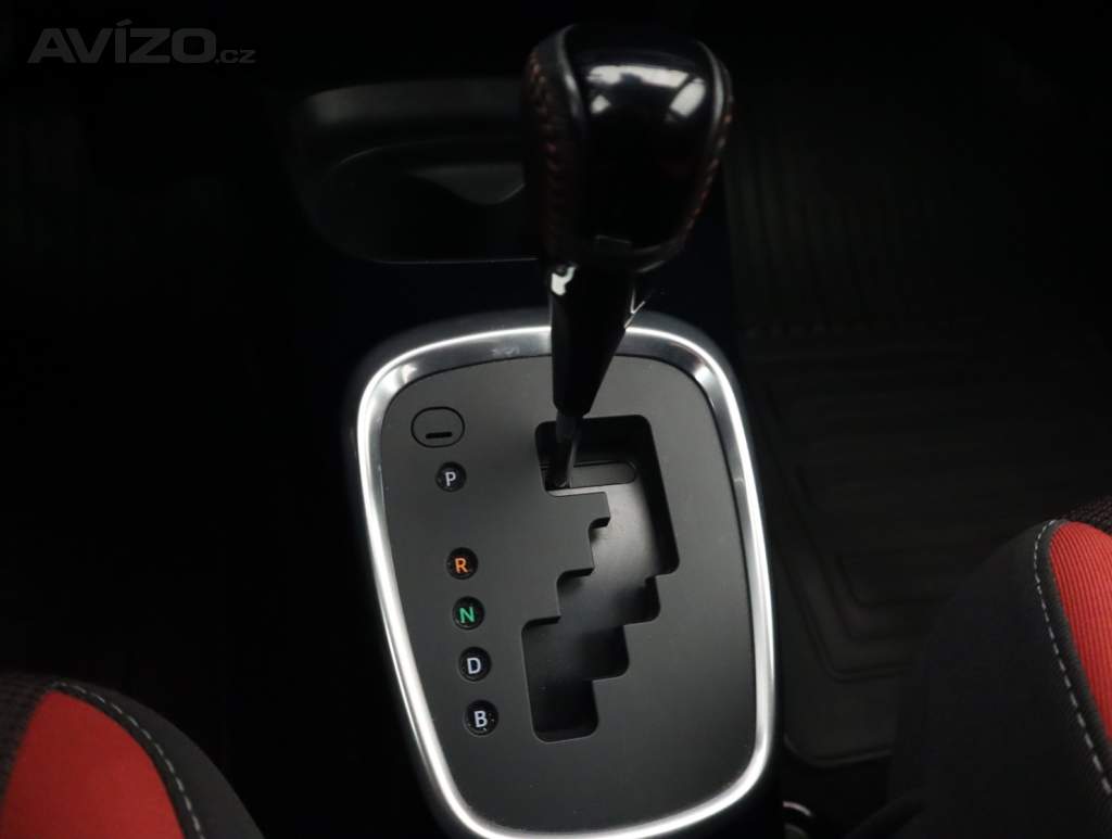 Foto inzerátu Toyota Yaris 1.5 Hybrid