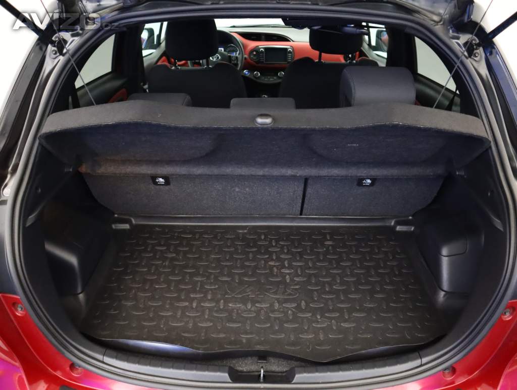 Foto inzerátu Toyota Yaris 1.5 Hybrid