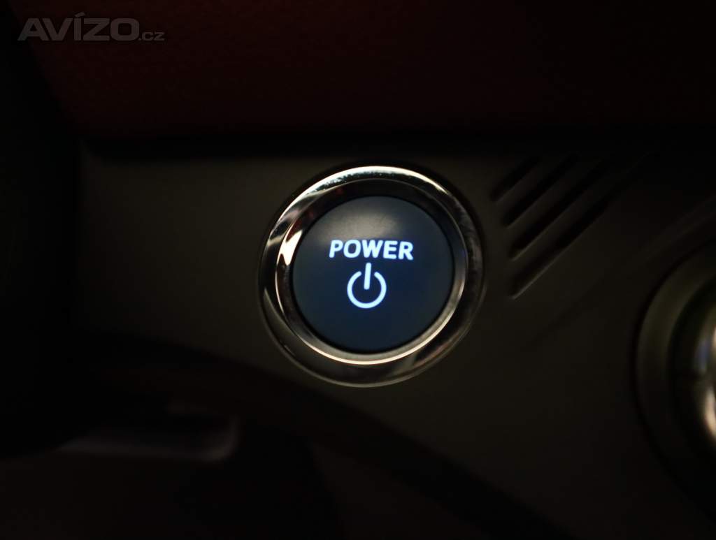 Foto inzerátu Toyota Yaris 1.5 Hybrid