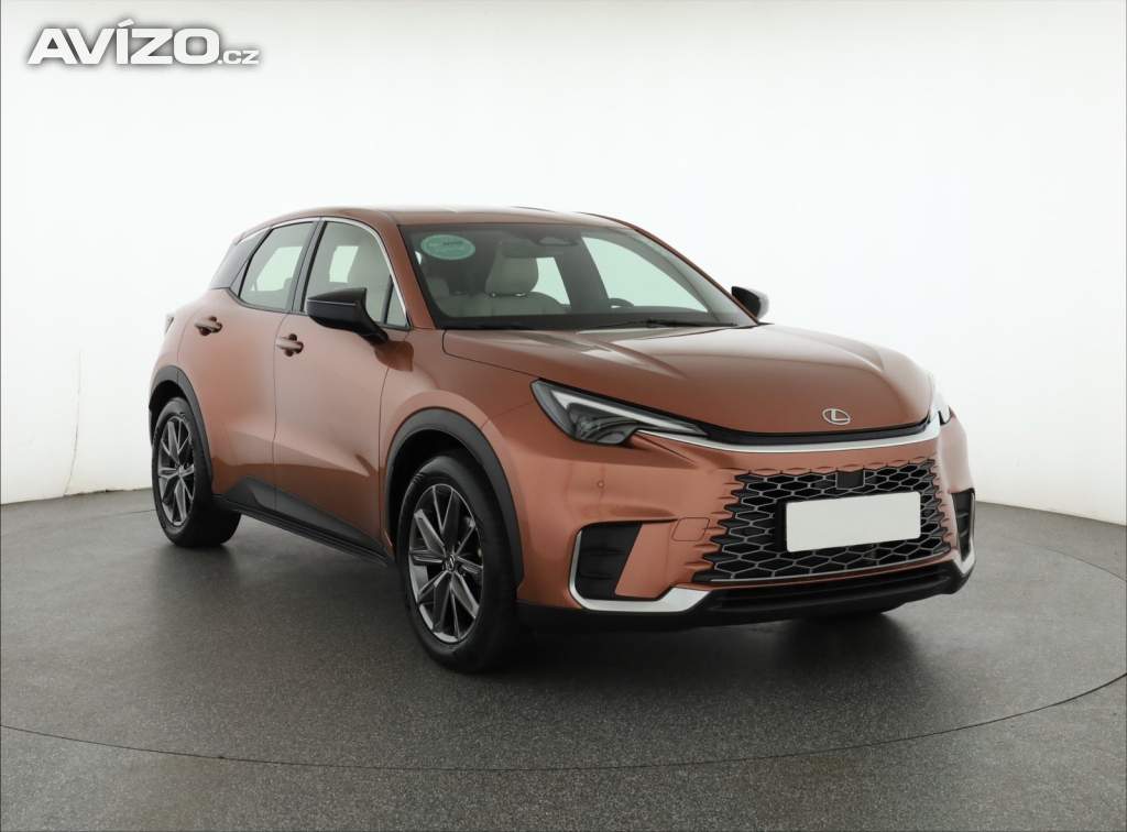 Lexus LBX 4x4 E-Four