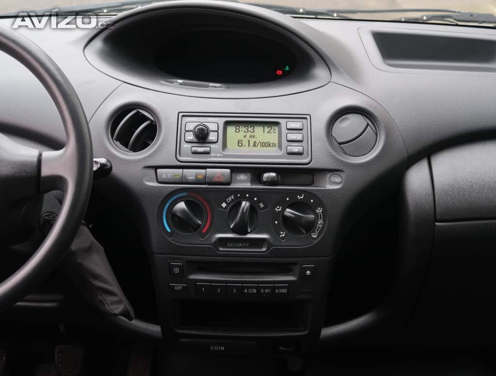 Foto inzerátu Toyota Yaris 1.0 VVT-i
