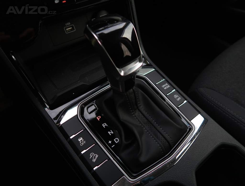 Foto inzerátu SsangYong Korando 1.5 T-GDI