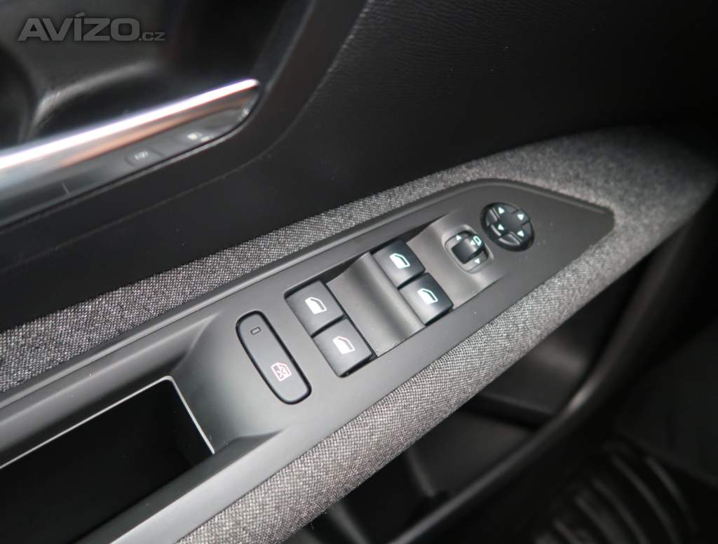 Foto inzerátu Peugeot 3008 1.6 BlueHDi