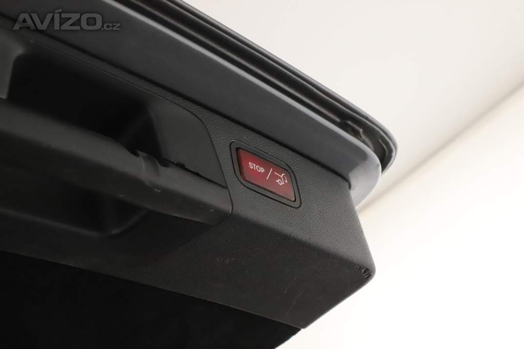 Foto inzerátu Mercedes-Benz Třídy E E 220 d 4MATIC