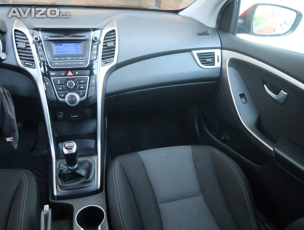 Foto inzerátu Hyundai i30 1.6 MPI