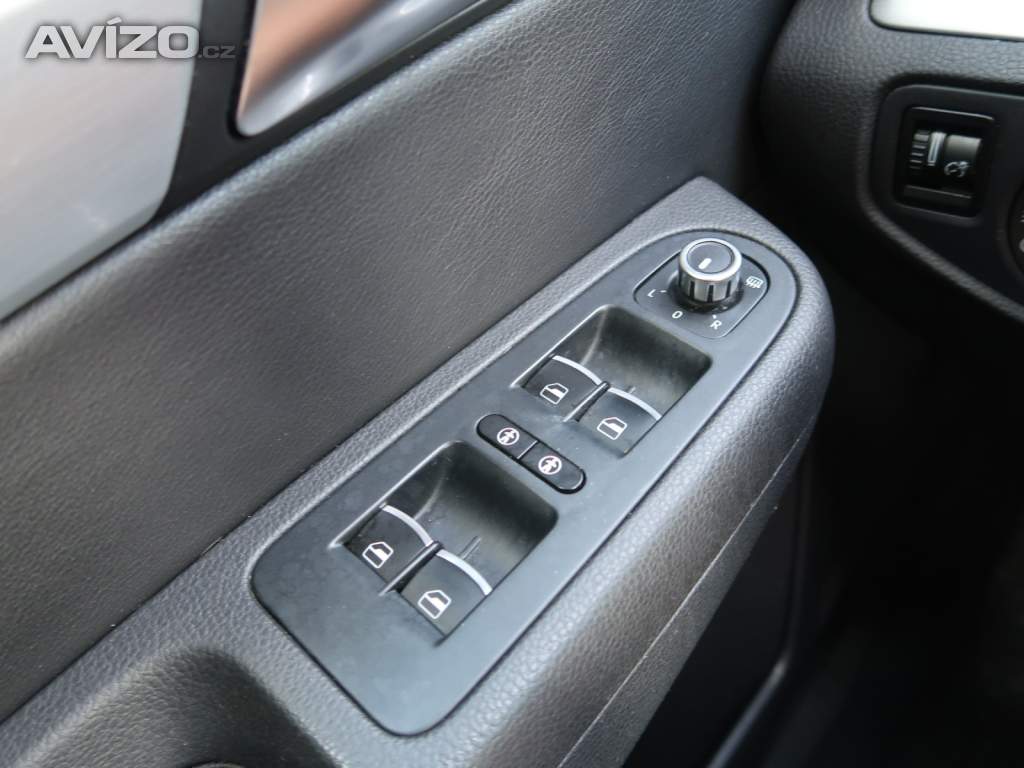 Foto inzerátu Volkswagen Sharan 2.0 TDI