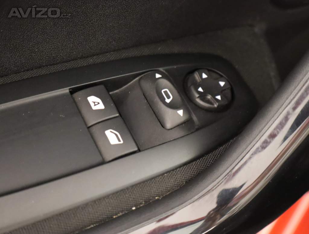 Foto inzerátu Peugeot 208 1.2 PureTech