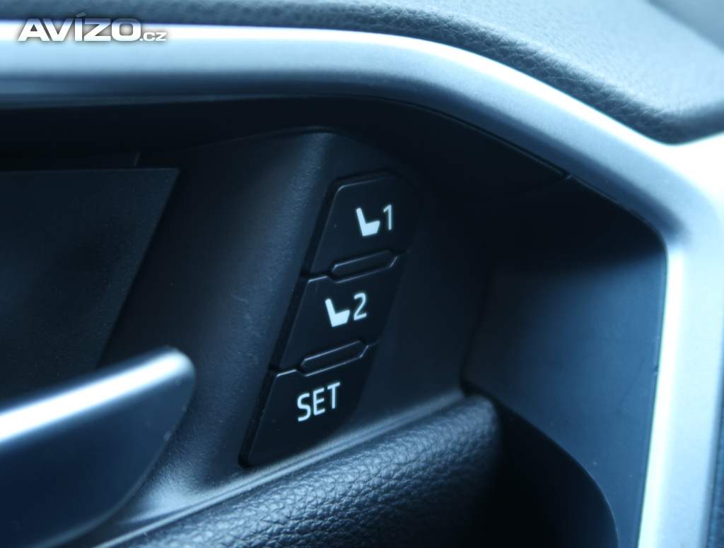 Foto inzerátu Toyota Rav4 2.5 Hybrid