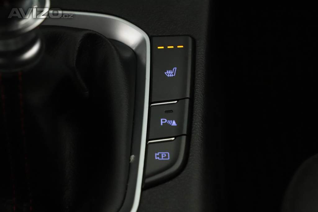 Foto inzerátu Hyundai i30 Fastback 1.5 T-GDI MHEV