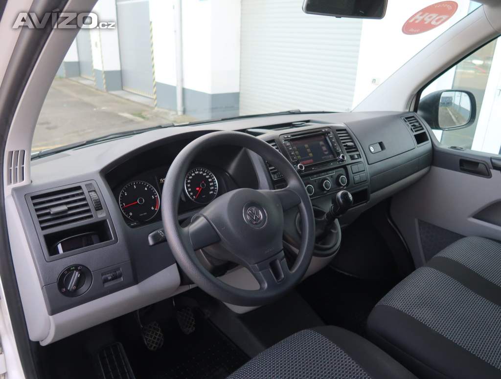 Foto inzerátu Volkswagen Transporter 2.0 TDI