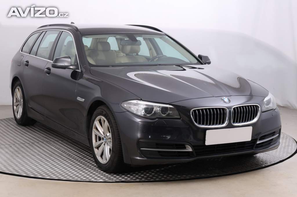 BMW Řada 5 520d xDrive