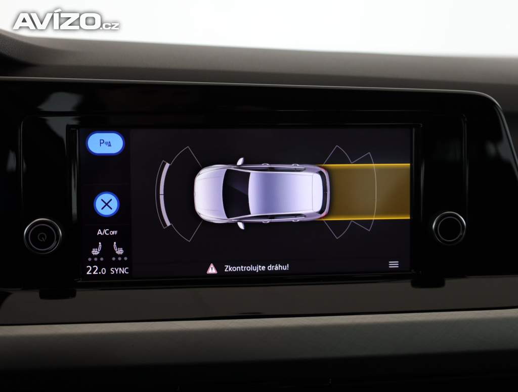 Foto inzerátu Volkswagen Golf 1.0 TSI