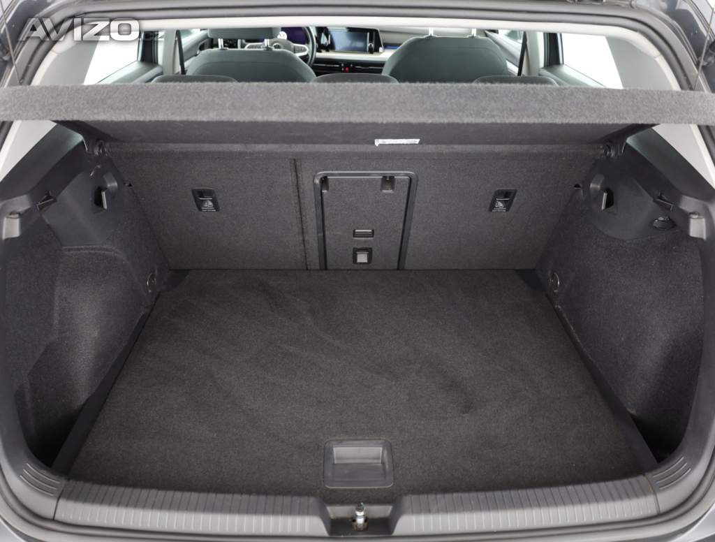 Foto inzerátu Volkswagen Golf 1.0 TSI