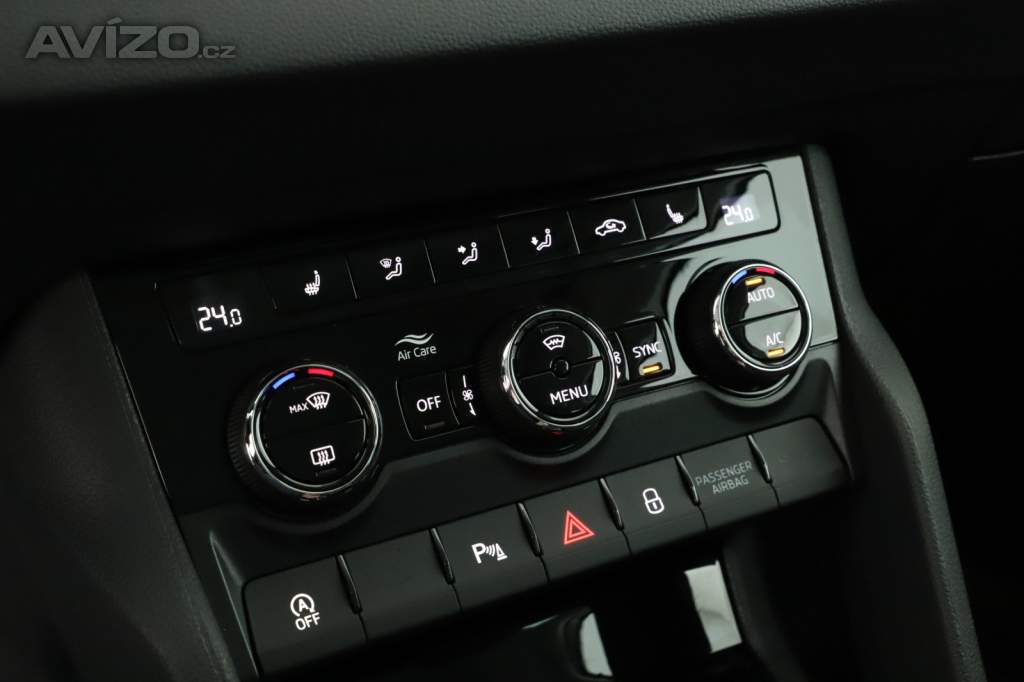 Foto inzerátu Škoda Karoq 1.5 TSI