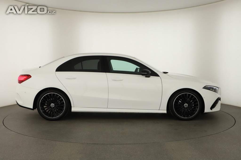 Foto inzerátu Mercedes-Benz Třídy A A 200