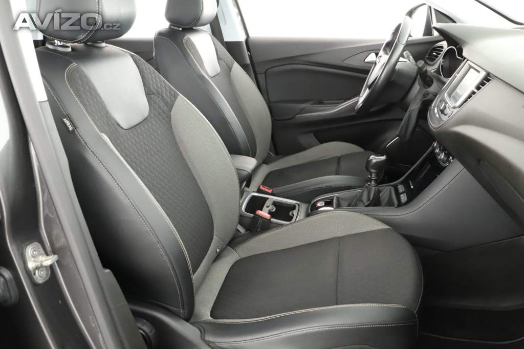 Foto inzerátu Opel Grandland 1.5 CDTI