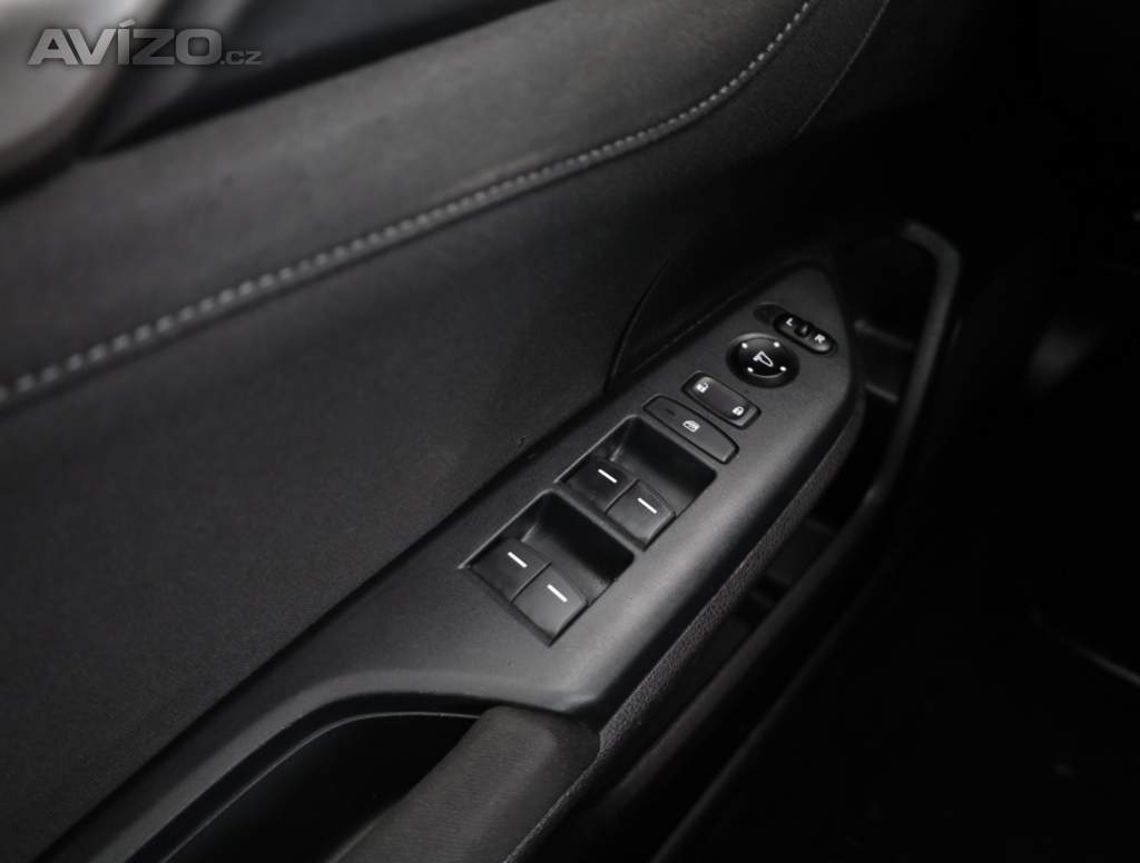 Foto inzerátu Honda Civic 1.0 VTEC Turbo