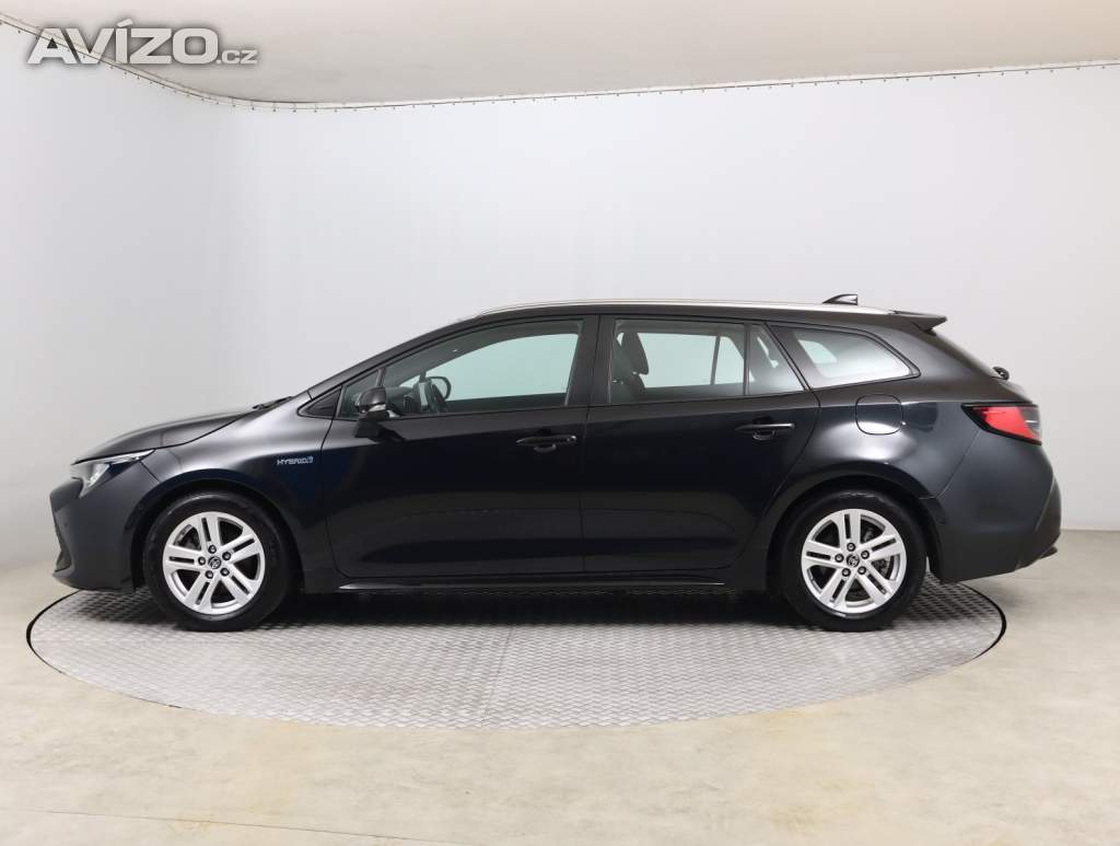 Foto inzerátu Toyota Corolla 1.8 Hybrid