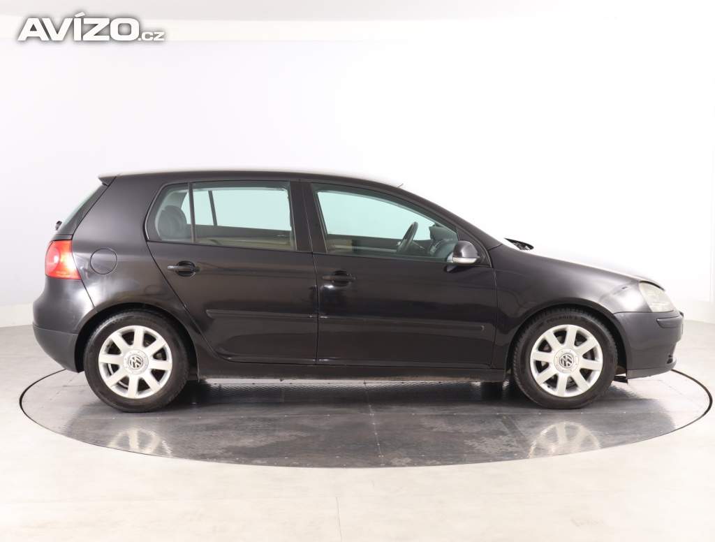 Foto inzerátu Volkswagen Golf 2.0 TDI