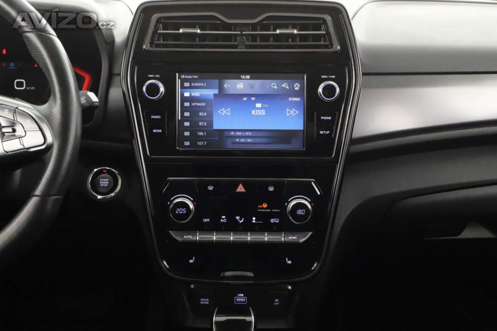 Foto inzerátu SsangYong Tivoli Grand 1.5 T-GDI