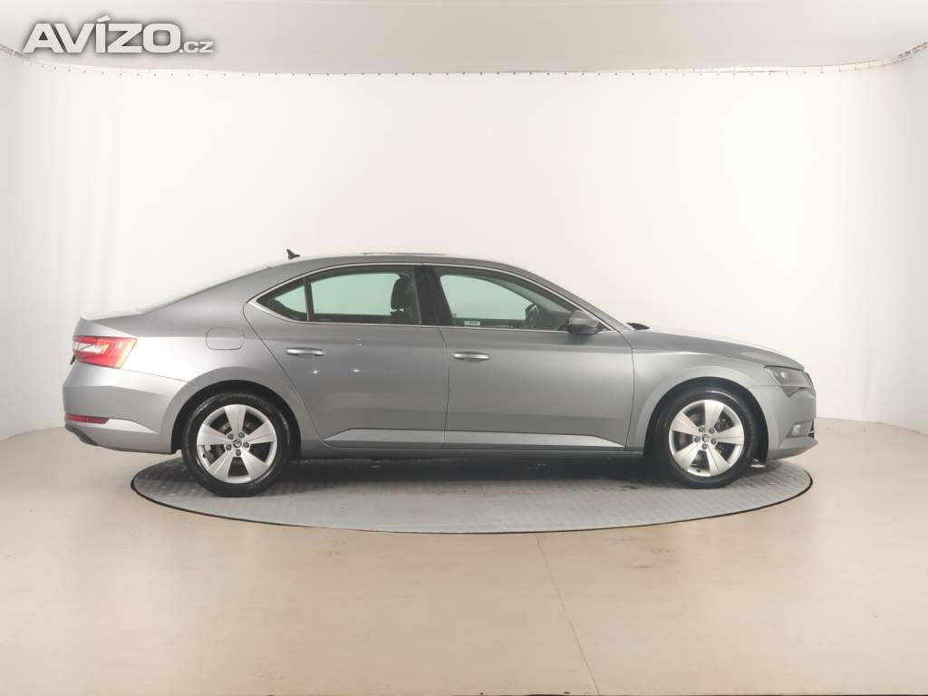 Foto inzerátu Škoda Superb 2.0 TDI