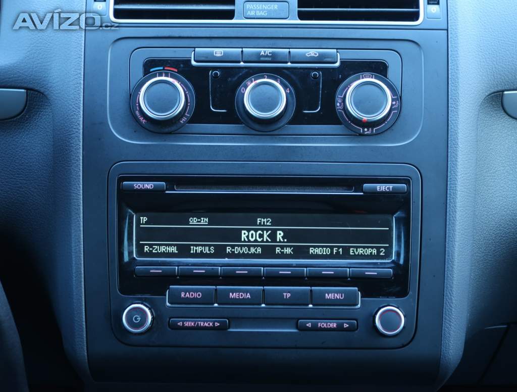 Foto inzerátu Volkswagen Touran 1.6 TDI