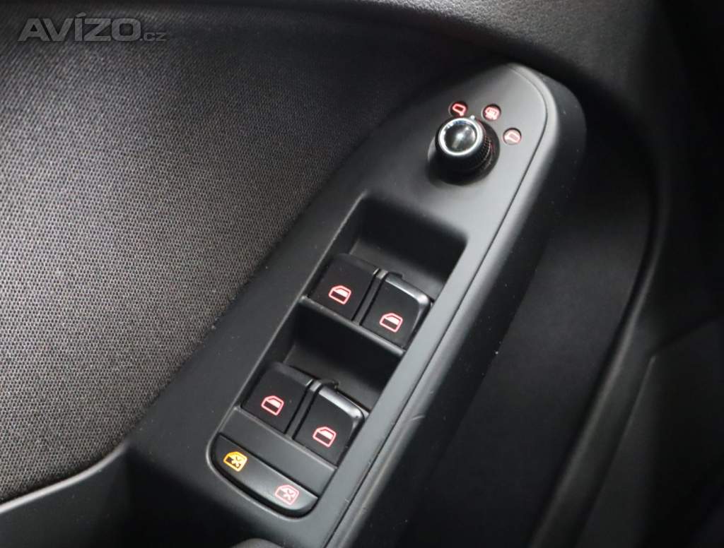 Foto inzerátu Audi A4 2.0 TDI