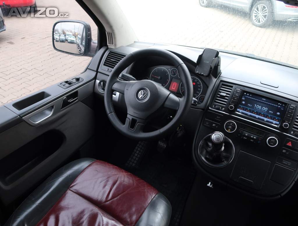 Foto inzerátu Volkswagen Multivan 2.5 TDI