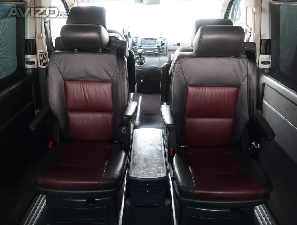 Foto inzerátu Volkswagen Multivan 2.5 TDI