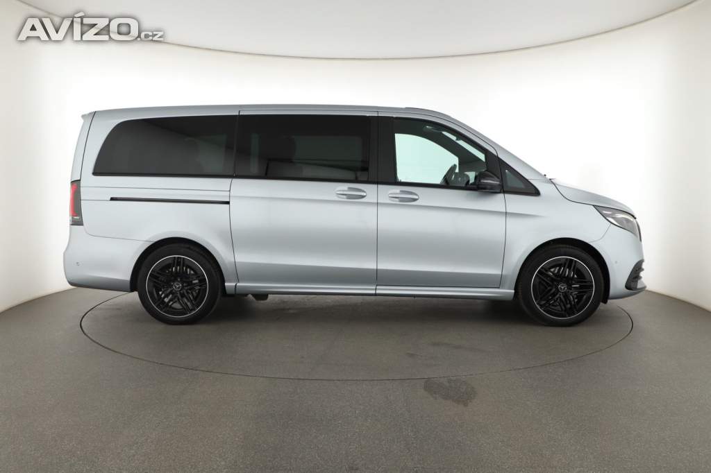 Foto inzerátu Mercedes-Benz Třídy V 300 d 4MATIC